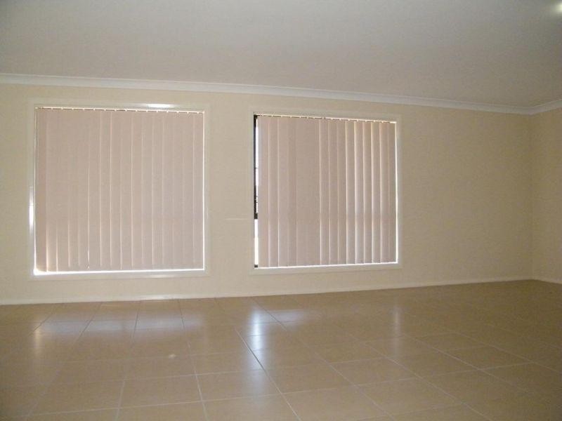40 Sommerfeld Crescent, Chinchilla QLD 4413
