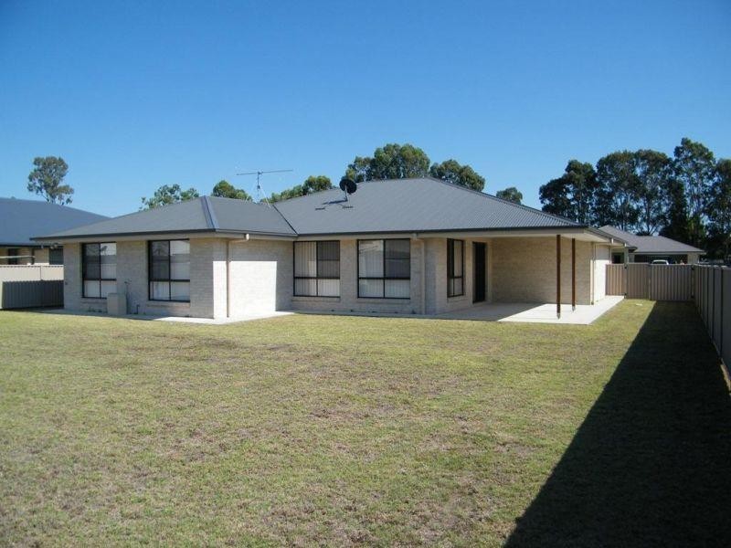 40 Sommerfeld Crescent, Chinchilla QLD 4413