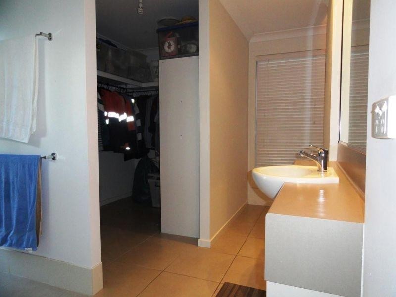 5 Holland Street, Chinchilla QLD 4413