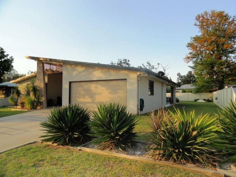 5 Holland Street, Chinchilla QLD 4413