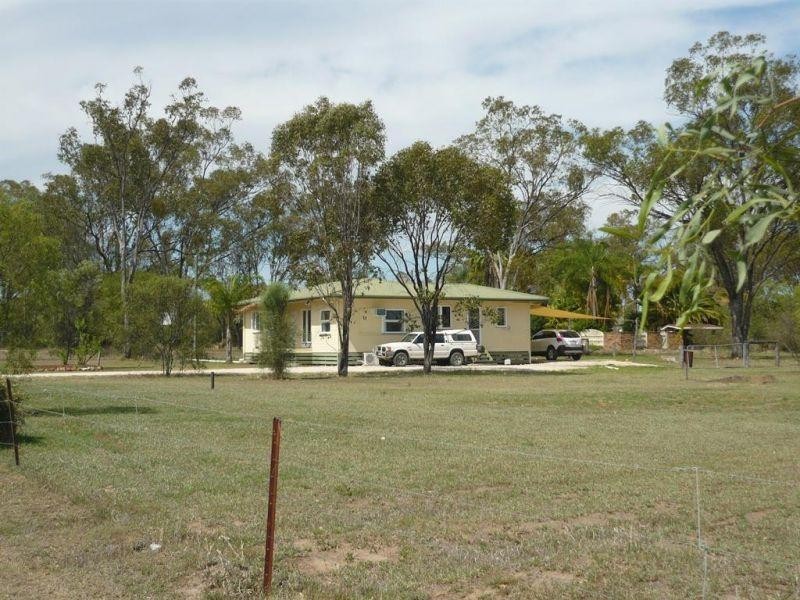 8 Kurtz Street, Chinchilla QLD 4413