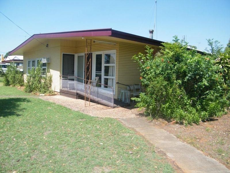 72 Glasson Street, Chinchilla QLD 4413