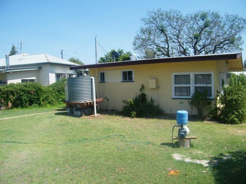 72 Glasson Street, Chinchilla QLD 4413