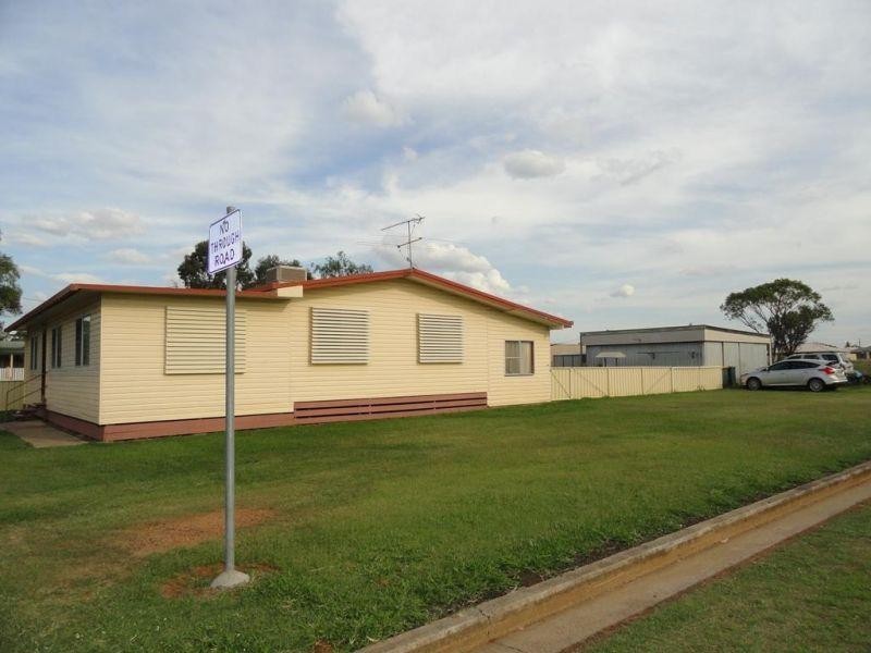 1 Stevenson Street, Chinchilla QLD 4413