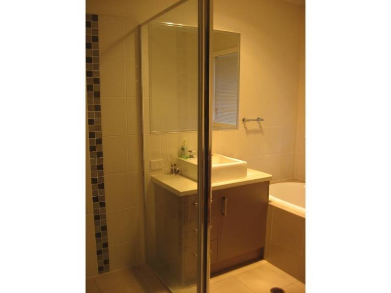 77 Sommerfeld Cres, Chinchilla QLD 4413