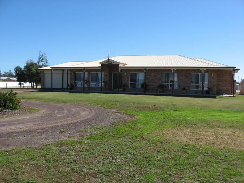 5 Marsden Court, Chinchilla QLD 4413