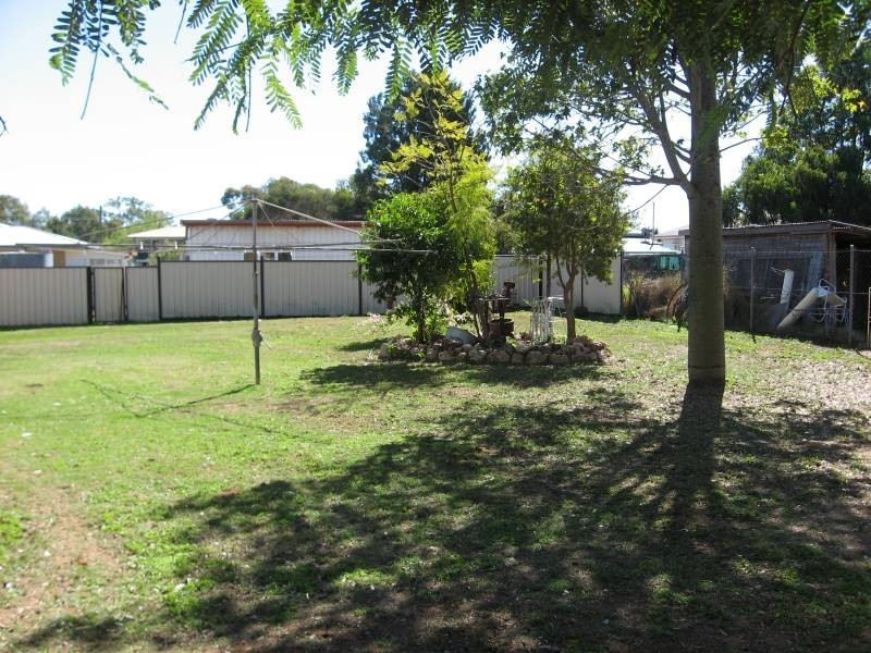 69 Glasson Street, Chinchilla QLD 4413