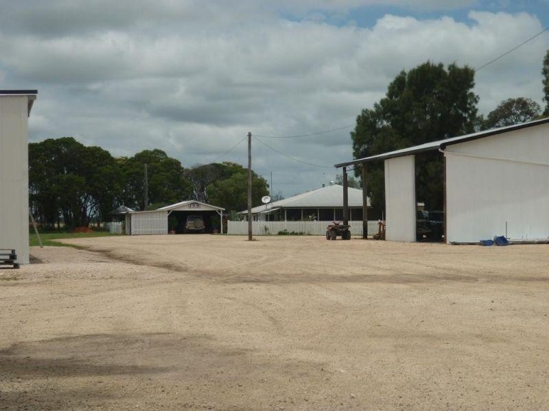 765 Braithwaites Road, Burncluith QLD 4413