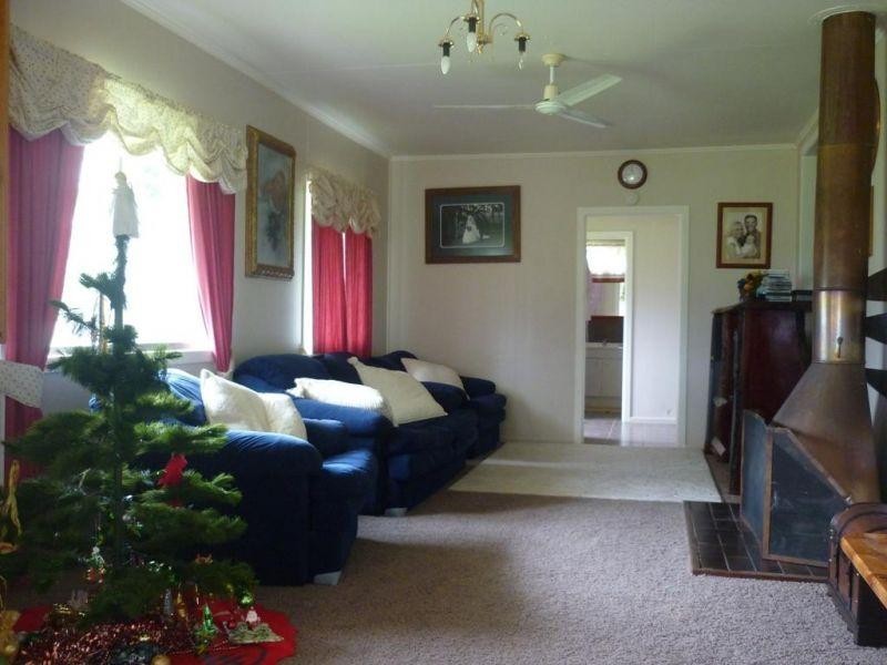 765 Braithwaites Road, Burncluith QLD 4413