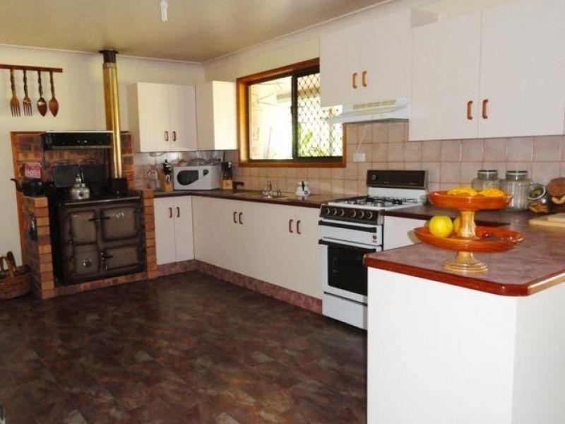 692 Holmes Road, Chinchilla QLD 4413