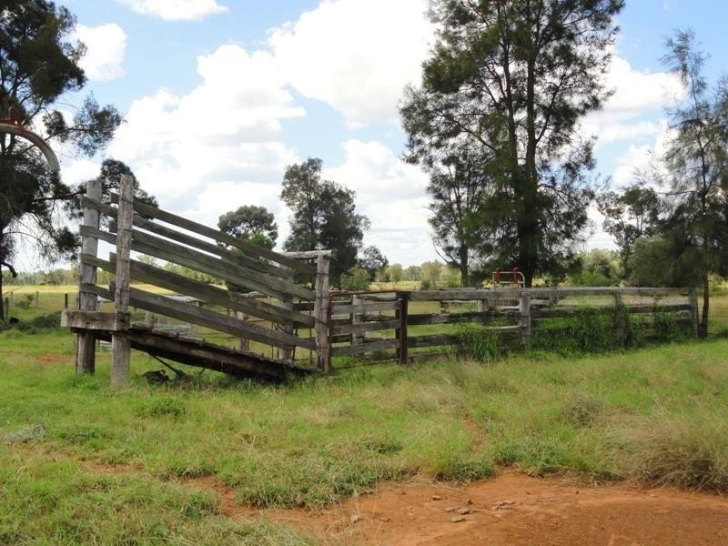 692 Holmes Road, Chinchilla QLD 4413