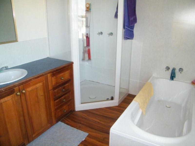 270 Surcingle Road, Burncluith QLD 4413