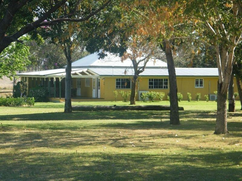 67 Jahnkes Road, Chinchilla QLD 4413