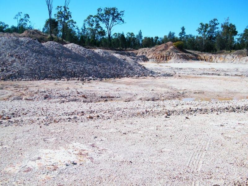 67 Jahnkes Road, Chinchilla QLD 4413