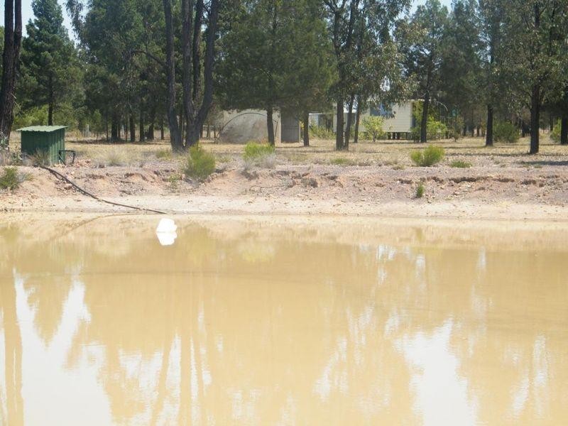 877 Males Drive, Chinchilla QLD 4413