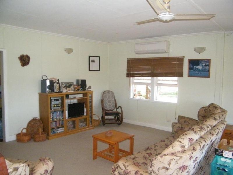 175  Len Middleton Road, Canaga QLD 4413