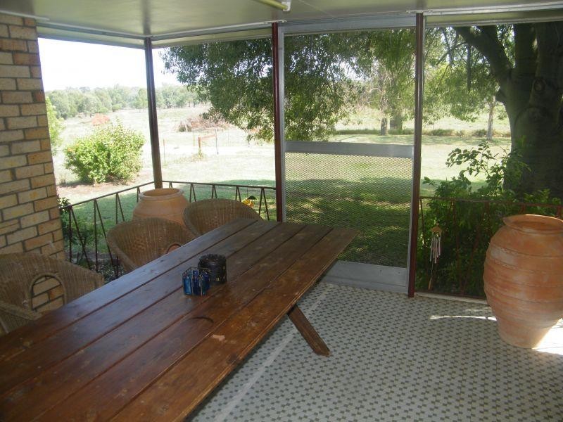 421 Chances Plains Road, Chinchilla QLD 4413