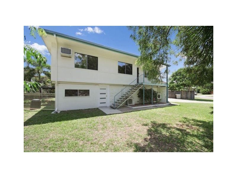 3 Kalyina Court, Cranbrook QLD 4814