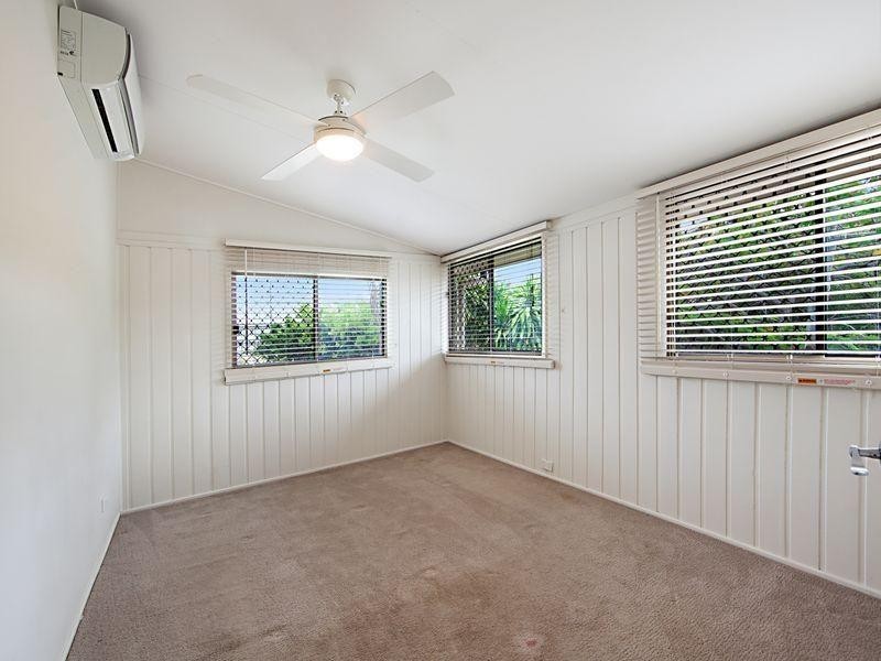 54 Bell Street, South Townsville QLD 4810