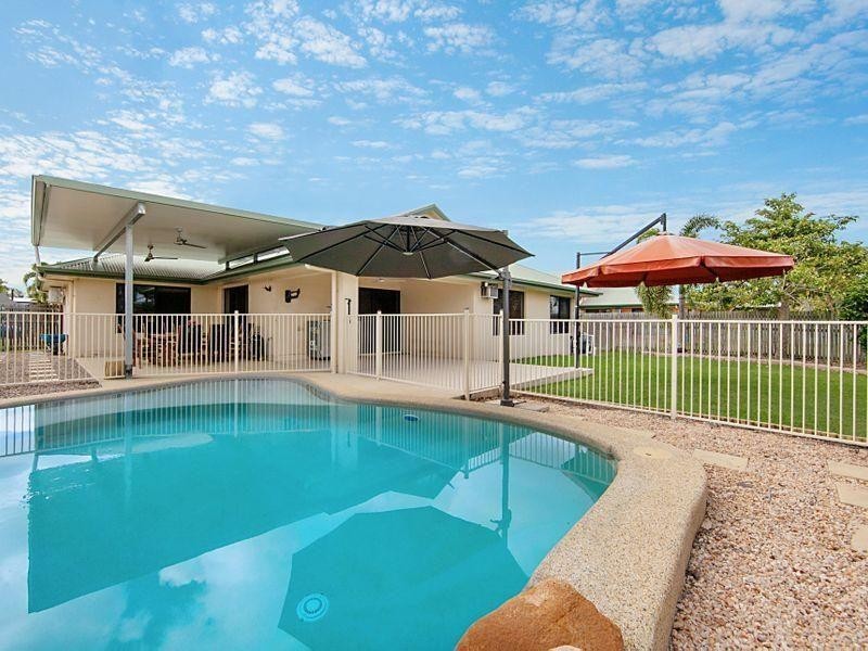 55 Bamboo Crescent, Mount Louisa QLD 4814
