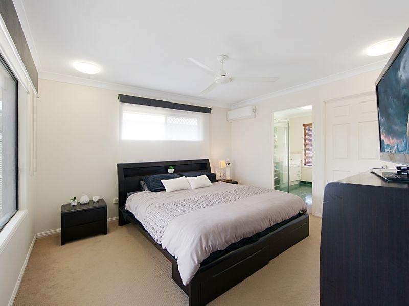 55 Bamboo Crescent, Mount Louisa QLD 4814