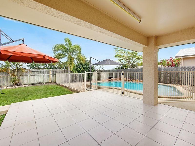 55 Bamboo Crescent, Mount Louisa QLD 4814
