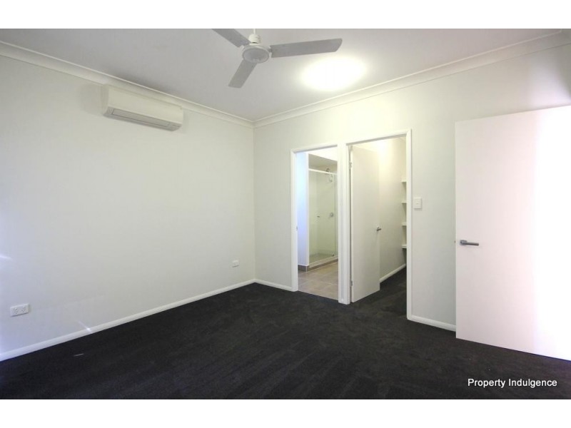 13 Batiki Circuit, Burdell QLD 4818