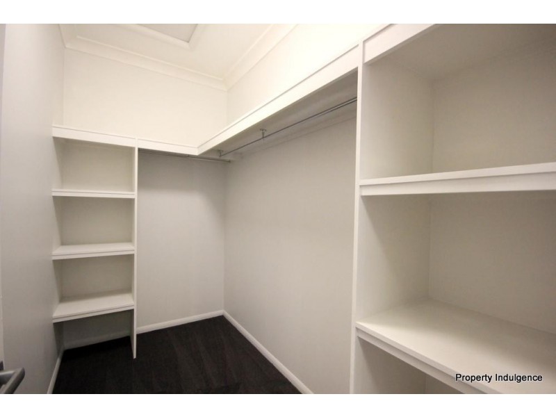 13 Batiki Circuit, Burdell QLD 4818