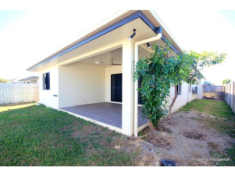 13 Batiki Circuit, Burdell QLD 4818