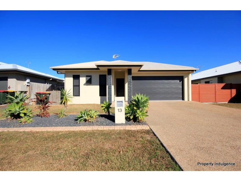 13 Batiki Circuit, Burdell QLD 4818