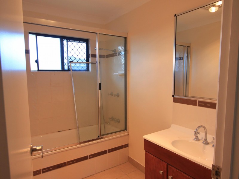 19 Tennessee Way, Kelso QLD 4815