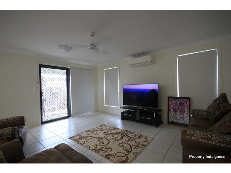 7 Cato Street, Burdell QLD 4818