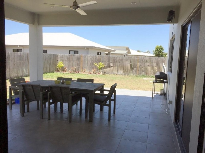 41 Sanctum Boulevard, Mount Low QLD 4818