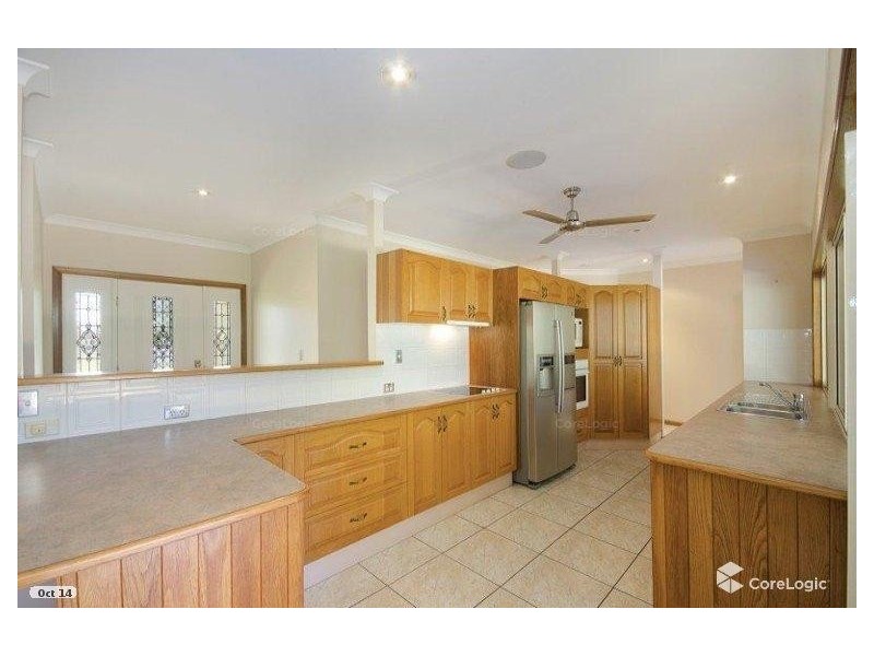 13 Jamaica Crescent, Bushland Beach QLD 4818