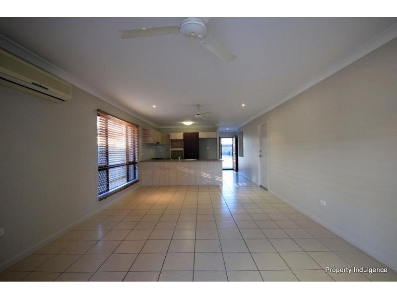 7 Burnham Street, Kirwan QLD 4817