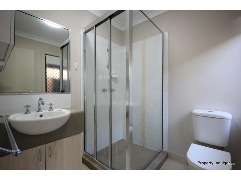 7 Burnham Street, Kirwan QLD 4817