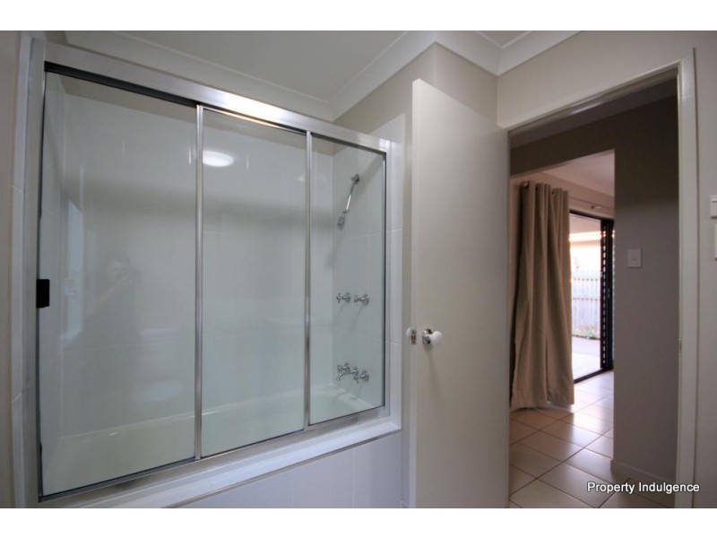 7 Burnham Street, Kirwan QLD 4817