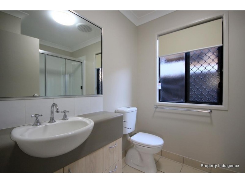 7 Burnham Street, Kirwan QLD 4817