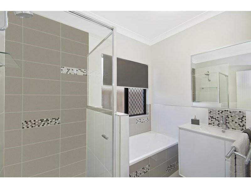 133 Sunhaven Boulevard, Burdell QLD 4818