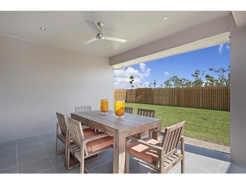 133 Sunhaven Boulevard, Burdell QLD 4818