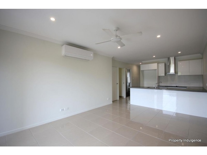 36 Riveredge Boulevard, Oonoonba QLD 4811