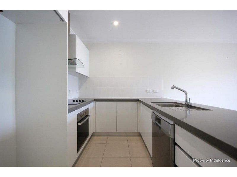 36 Riveredge Boulevard, Oonoonba QLD 4811