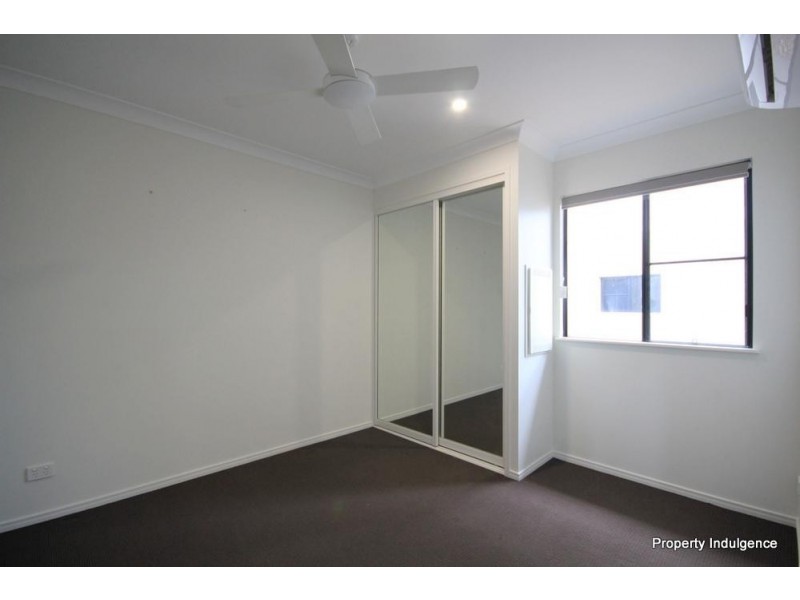 36 Riveredge Boulevard, Oonoonba QLD 4811