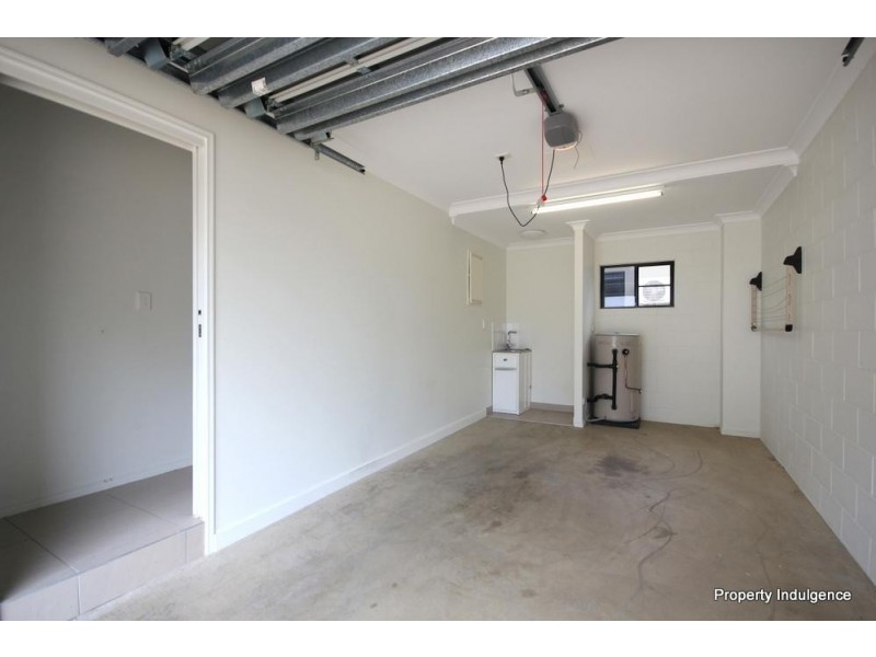 36b Riveredge Boulevard, Oonoonba QLD 4811