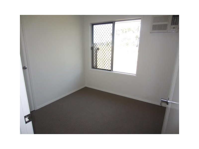 34 Bulla Place, Kelso QLD 4815