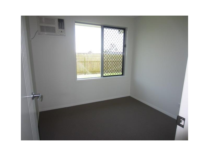 34 Bulla Place, Kelso QLD 4815