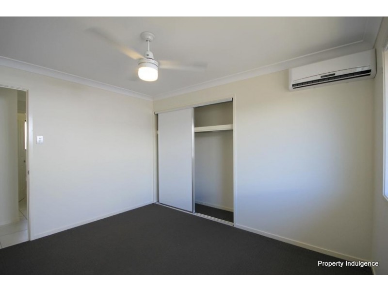 1 Wineglass Bay Avenue, Mount Low QLD 4818