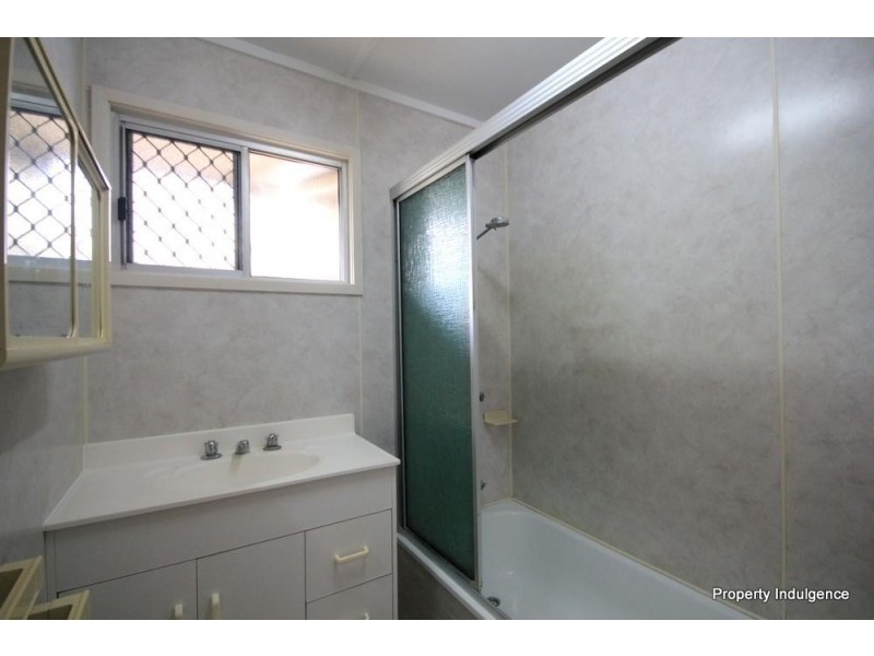 6 Clements Crescent, Vincent QLD 4814