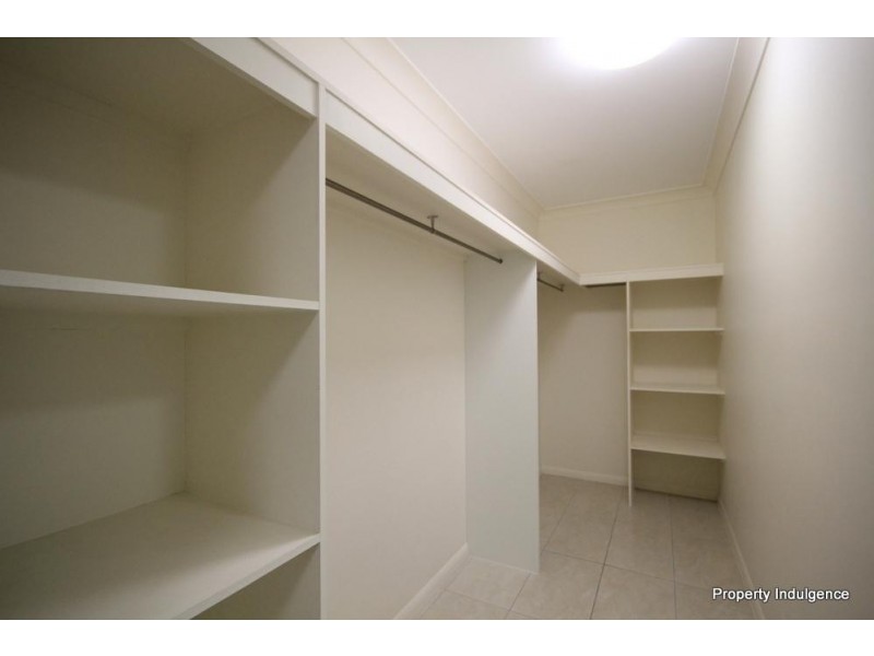 16 Capricorn Drive, Burdell QLD 4818