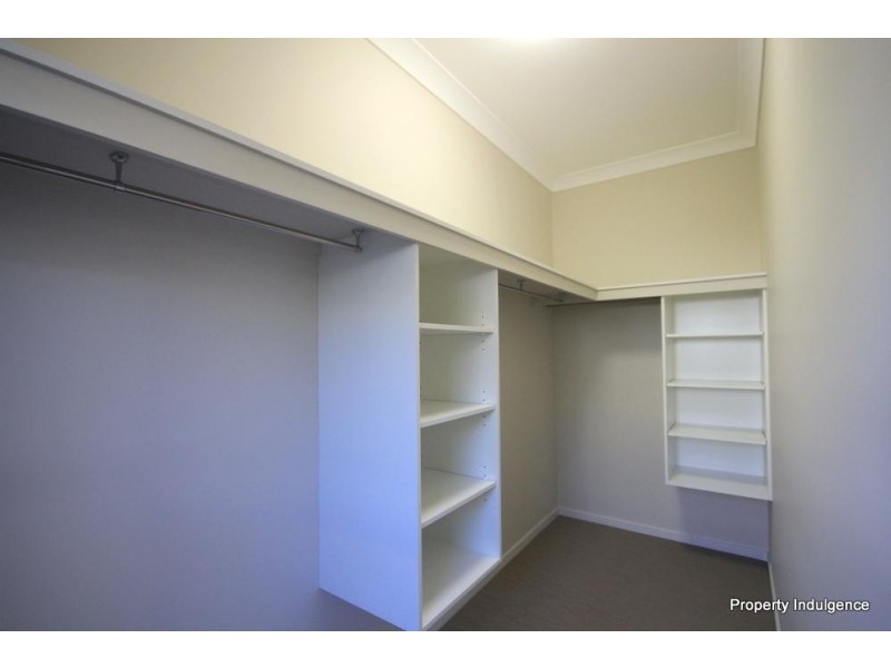 121 Sunhaven Boulevard, Burdell QLD 4818